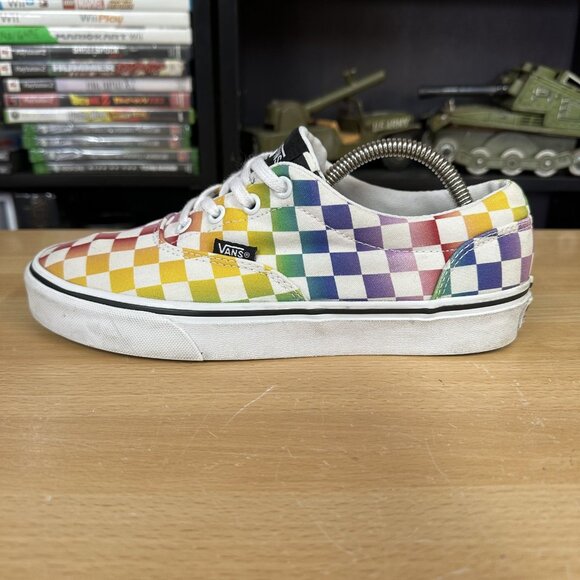 Vans Doheny Rainbow Checkerboard Women’s Size 7.5 Low Top Sneakers 721356 - Picture 1 of 6